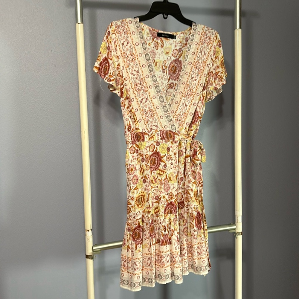 Jesica wrap around dress size small